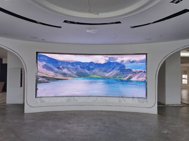 華邦瀛賦能四川興坤社區，智慧展廳解決方案全展示